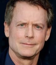 Greg Kinnear